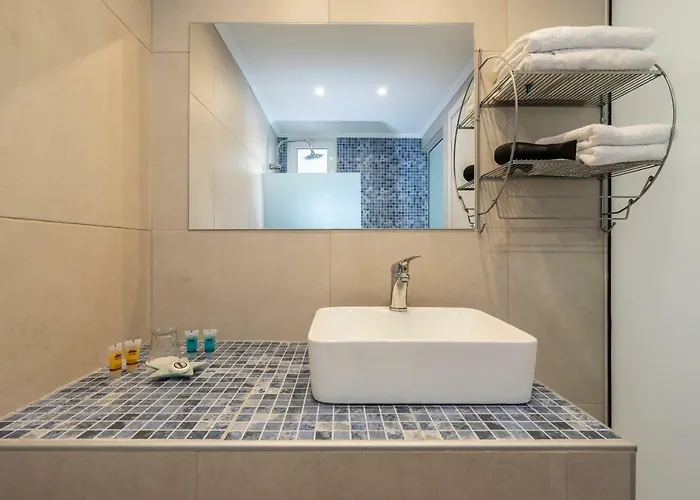 Aparthotel Bivalvia 3*